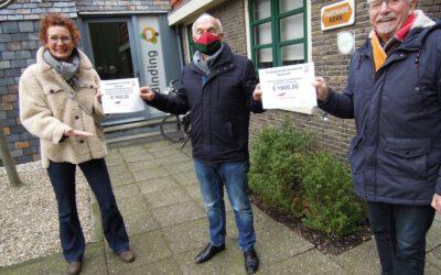 Cheques uitgereikt aan de Doopsgezinde Gemeente Aalsmeer